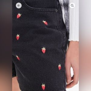 Strawberry High rise Denim shorts